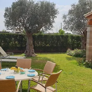  Casa rural Son Gallina Con Piscina Y Jardín En Sa Pobla, Ideal 6 Personas